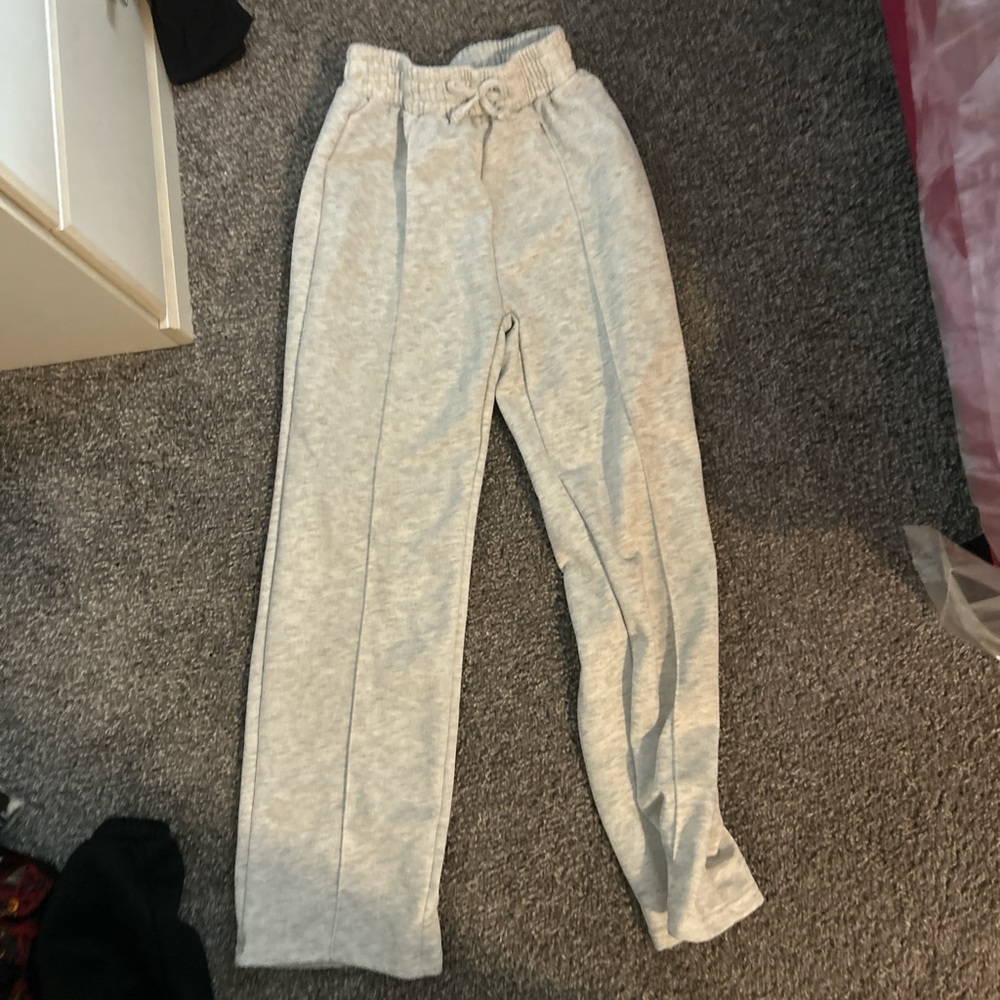 SHEIN Light Gray Kids Joggers